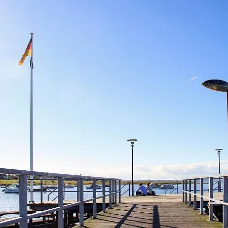 Moderne Ostsee-auszeit Mit Seeblick Apartment Wendtorf