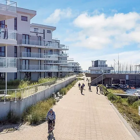 Moderne Ostsee-auszeit Mit Seeblick *
