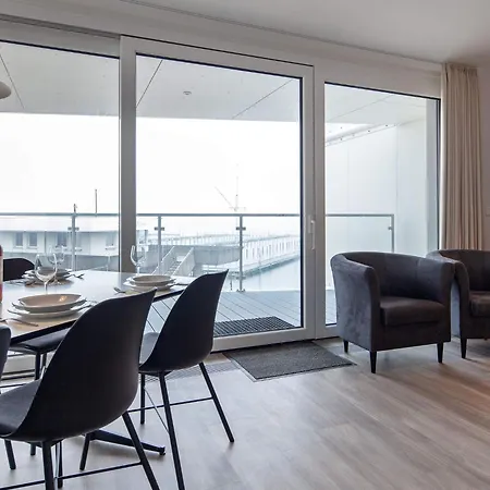 Moderne Ostsee-auszeit Mit Seeblick Apartment
